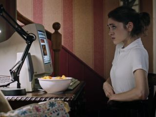 Natalia Dyer - Yes, God, Yes (2017) HD 1080p - (Celebrity porn)-6