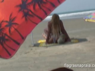 Brazilian couple having sex on the empty beach-1