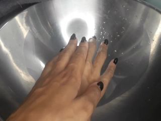 video 17 eva notty femdom fingering porn | Hand washing | joi-9