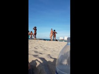 Nude_beach_HD_Mp4_2_-1