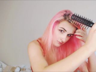 M@nyV1ds - MarySweeeet - BRUSHING MY PINK HAIR-6