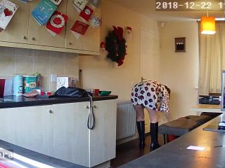 Hewife milf mom shagged kitchen hidden ip camera-0