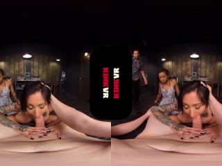  KinkVR presents Science Bitches – Lily Lane, Kira Noir (MP4, UltraHD/2K, 3840×1920) - virtual reality - virtual reality -3