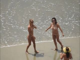 Nudist ladies walking and posing for photos-8