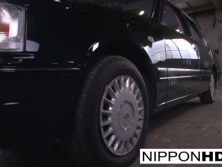Sexy japanese driver gives her boss a blowjob*-0