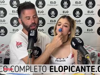 [GetFreeDays.com] MILE GOMEZ CHUPA EL CHUPETIN DE ELO PODCAST Adult Leak October 2022-1