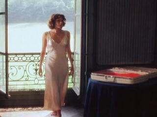 Sylvia Kristel - Alice ou la derniere fugue (1977) HD 720p - (Celebrity porn)-2