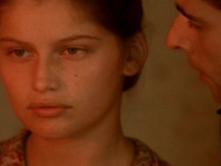 Laetitia Casta - La bicyclette bleue (2000) HD 720p!!!-0