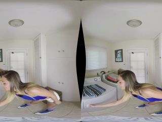 Jaye Summers in Stepdaughter Duties | virtual reality porn | reality -0