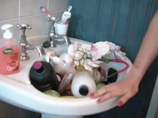 Cruel Girlfriend LollyLopezCG301HD - Bathroom Humiliation -6