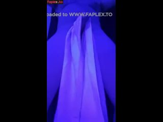 [GetFreeDays.com] Alexander Audran - SENSUAL - Gioca con lasciugamani e con un cazzo enorme Adult Stream April 2023-7