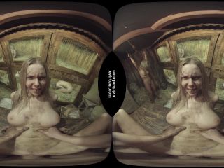 X Virtual/Horror Porn: Rabbit hutch in 180°  – VR - Blonde-4
