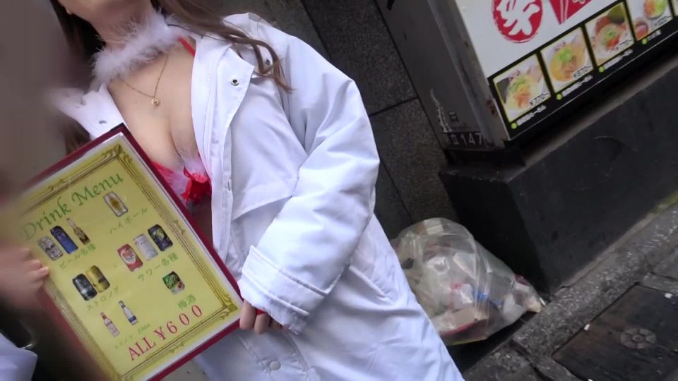 [300MAAN-726]  【敏感乳首こねくり放題！！Gカップ反則的エロボディ】サンタさーん今年のプレゼントナニくれるのー？w 新宿ガールズバーでみつけたエロサンタがトイレでこっそりパイズリフェラ抜き♪好きなツボはとことん愛す！！乳首と乳首でイカしイカされまくってパイ射3連発！！ 【女子大生のツボ、ぶっこみます！！＃03】