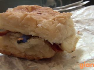 [giantess.porn] Southern Giantess - Breakfast Sandwich Starts A Good Morning keep2share k2s video-4