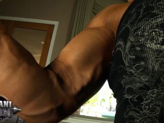 Angela Salvagno HD Video 15 Muscle-0