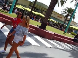 Candid vor babe in shorts blonde pawg thick-8