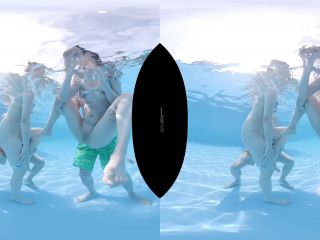 DSVR-498 【VR】 [Super High Quality HQ Version] Pool Molester VR!!!-5