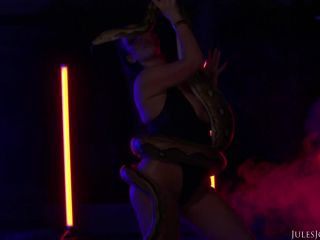Angela White - Dark Seduction, Fucks Under Neon Lights At Night [BIG TITS PORN Video]-5