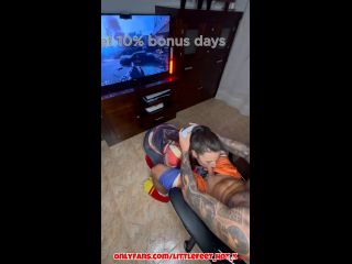 [GetFreeDays.com] I Give A BLOWJOB To My STEPBRO While He Is Playing PS5 Sex Video July 2023-2