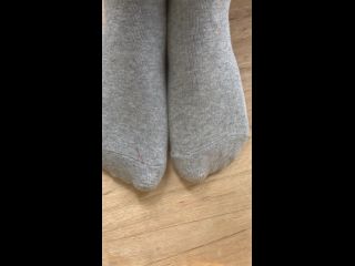 Spy on my smelly feet in grey socks , FOOT FETISH Amateur!-2