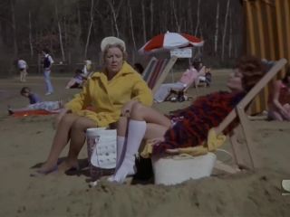 Confessions from a Holiday Camp (1977) - (Vintage)-5