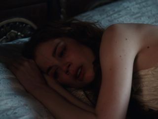 Charlotte Hope - The Spanish Princess S02 E01 2160p 2020-5