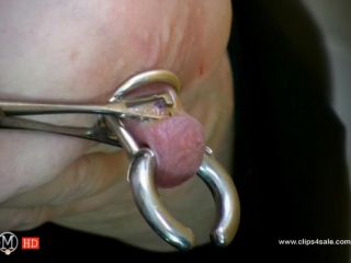 Slave M 151 – Slave M Nipple Piersing-7