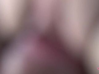 MellyBunnyLuder - MEGA NAHAUFNAHME - FICK MICH UND SIEH MEIN HUNGRIGES FOETZCHEN DEINEN SCHWANZ UMKLAMMERTEN - CLOSEUP - *-2