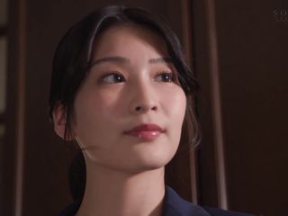 Seducing the boyfriend of a couple who came to view a property for cohabitation, an immoral, beautiful-legged real estate lady, Suzu Honjo ⋆.-0