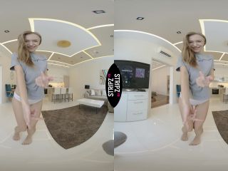 Aislin - O.M.F.G - REMASTERED - StripzVR (UltraHD 4K 2021)-0