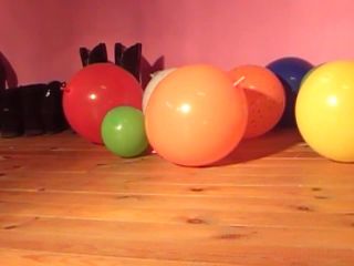 free video 6 Emma Gutversteckt – High Heels and Balloons - inflatable fetish - femdom porn indian foot femdom-0