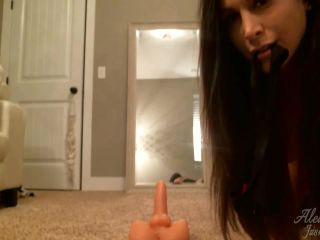 Solo_Aleah_Jasmine453b Foot-4