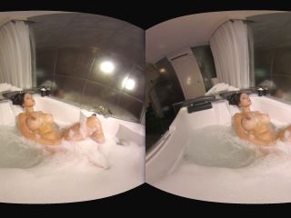 free adult clip 2 Hot Bath - [VirtualRealPorn] (UltraHD 2K 1500p), smoking fetish girls on virtual reality -1