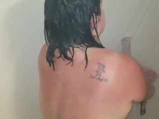 Sexy BBW Takes a Shower, Gets Facial BBW!-5