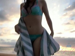 After the beach Dolly treats you to a BJ HJ FJ(Hardcore porn)-3