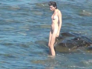 Nudist video 00681 teen -1