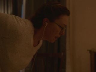 Vanessa Kirby, Sarah Snook - Pieces of a Woman (2020) HD 1080p - (Celebrity porn)-5