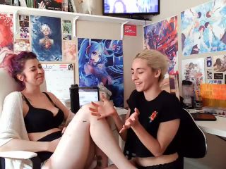 M@nyV1ds - Vivian Vicious - Watching Porn Together-3