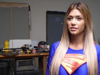 supergirl gets her ass kicked by hot lesbians-1