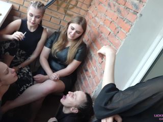 LICKING GIRLS FEET: "ALSU, NICOLE AND KATE - TIME FOR A SMOKE BREAK" (4K) (2023) (RUSSIAN LESBIAN DOMINATION)-5