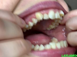 Lunas Sexy Mouth and Sharp Teeth femdom LaylasFuckingClips-1