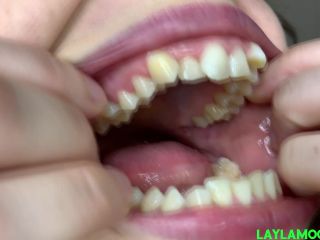 Lunas Sexy Mouth and Sharp Teeth femdom LaylasFuckingClips-2