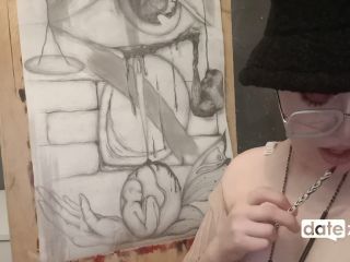 Amateur Artist Oils Her Perky Boobs-2