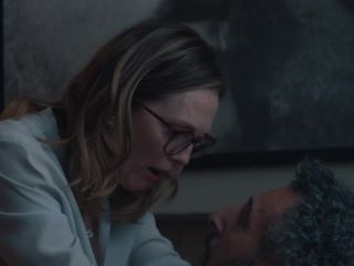 Julianne Moore - Gloria Bell (2018) HD 1080p - (Celebrity porn)-6