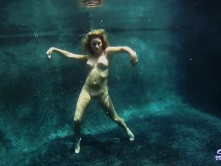 Sarah Jackson - UW Model Training - SexUnderwater (FullHD 2020)-8