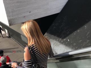 CandidCreeps 694 Latina Fat Booty Ass Culote Escalator Video -5