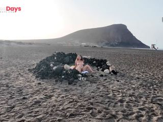 [GetFreeDays.com] Naked Milf on public Beach, Voyeur fingered her Adult Clip June 2023-1