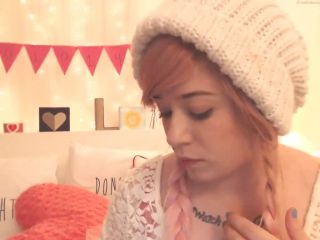 whitelacelovely_150215_0451_female_chaturbate-9