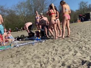 Group of thick teenage friends in thong bikinis-6