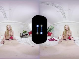 Kat Dior in Risky Business, porn blonde lingerie on virtual reality -1